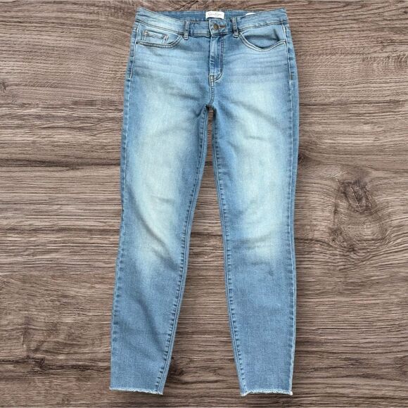 Jessica Simpson High Rise Skinny Ankle Jeans Size 6/28 Lightly Worn - Picture 1 of 8